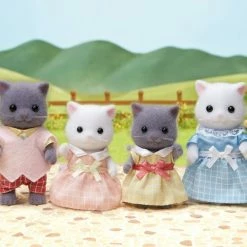 SYLVANIAN FAMILIES PERSIAN CAT FAMILY 7 SYLVANIAN FAMILIES PERSIAN CAT FAMILY -Cheap Boy's Toy Store Sylvanian Families Persian Cat Family 4
