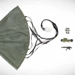 WORLD PEACEKEEPERS FIGURE AND ACCESSORIES