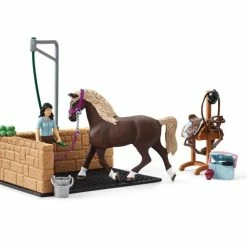 SCHLEICH HORSE CLUB WASHING AREA WITH EMILY & LUNA